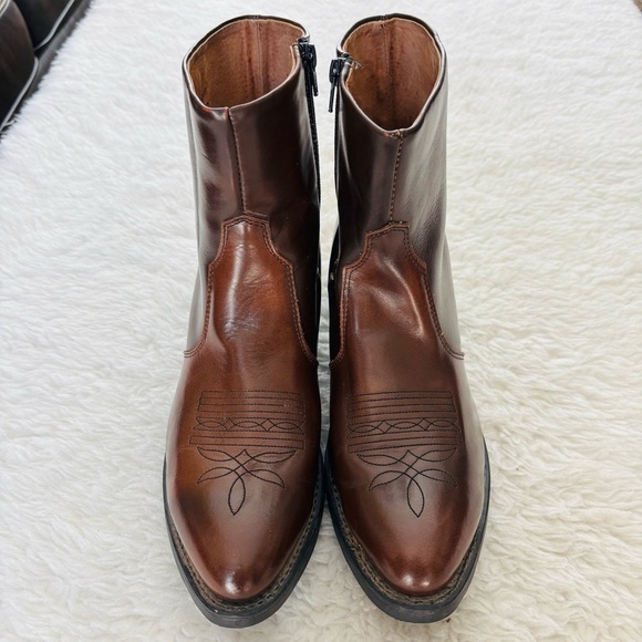Cowtown Brown Leather sides Zip Men\'s Boots size 9.5 D main image 14